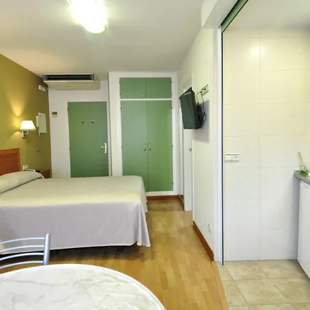 Aralso Aparthotel 4*
