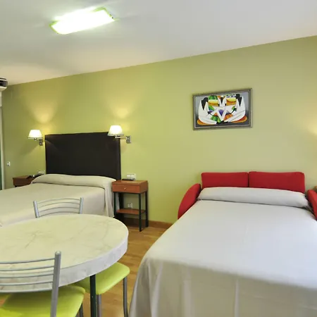 Aralso Apartahotel Segovia
