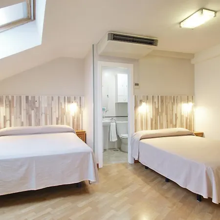 Apartahotel Aralso 2*