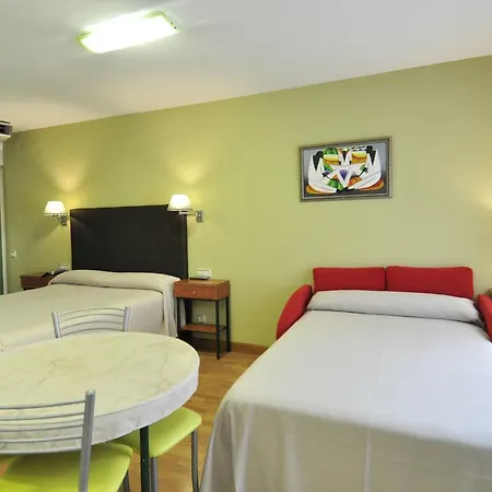 Aralso Apartahotel Segovia