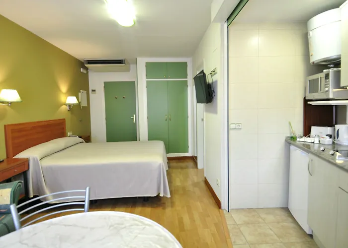 Aralso Aparthotel 4*