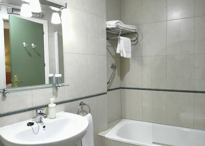 アパートホテル アパルタメントス アラルソ 4*