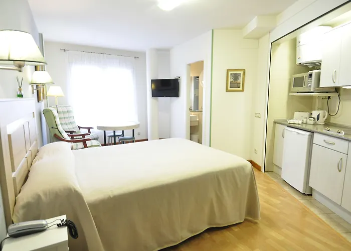 アパルタメントス アラルソ セゴビア