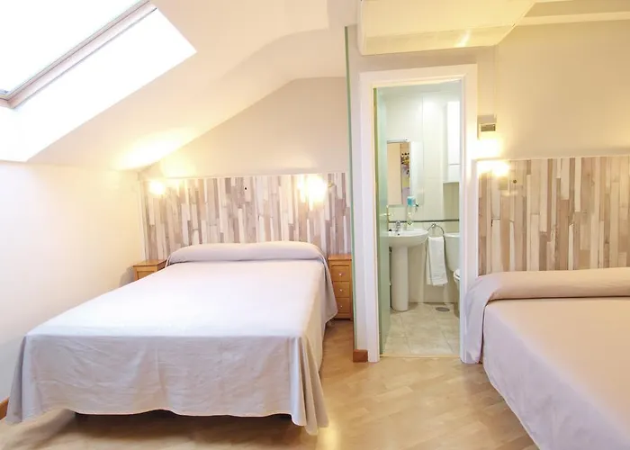 アパルタメントス アラルソ セゴビア