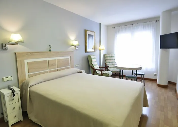 アパルタメントス アラルソ セゴビア